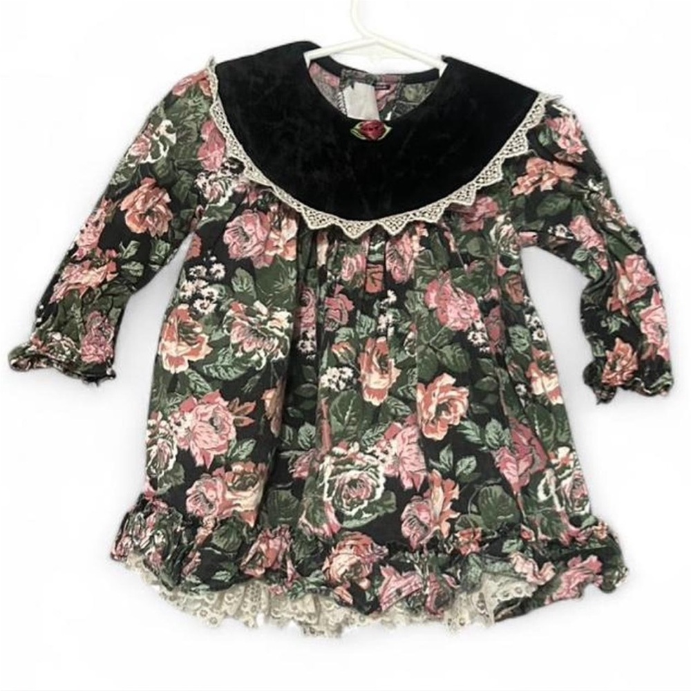 Elegant Floral Kids Dress with Black Velvet Collar